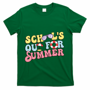 Schools Out For Summer Graduation Students Teacher Vacation. T-Shirt - Green